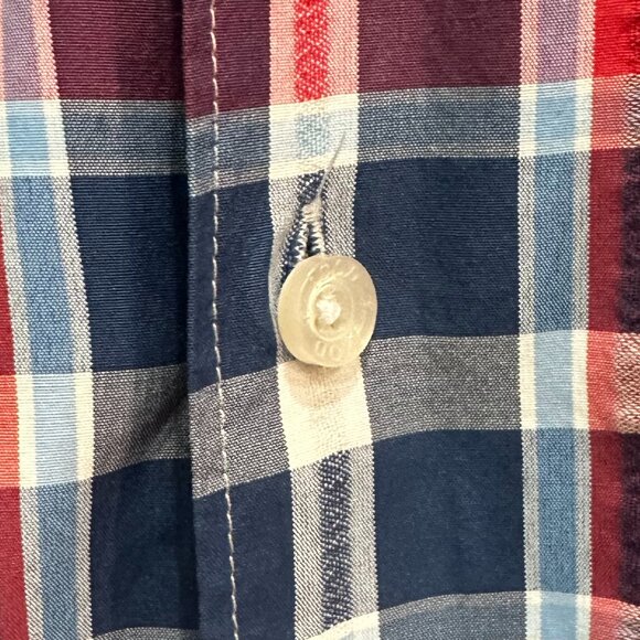 IZOD Men's Short Sleeve Collared Shirt, Size: XL, Button Down - Picture 6 of 10